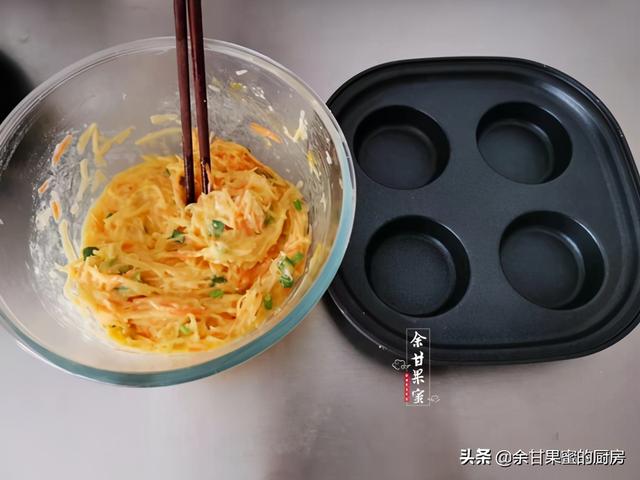 午餐有炸鸡有蔬菜饼，简单易做味道好，馋到朋友了