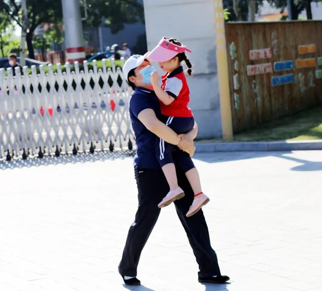 爱心总动员|不负时光 重燃希望 丨 文圣路(主园)幼儿复园一日生活纪实