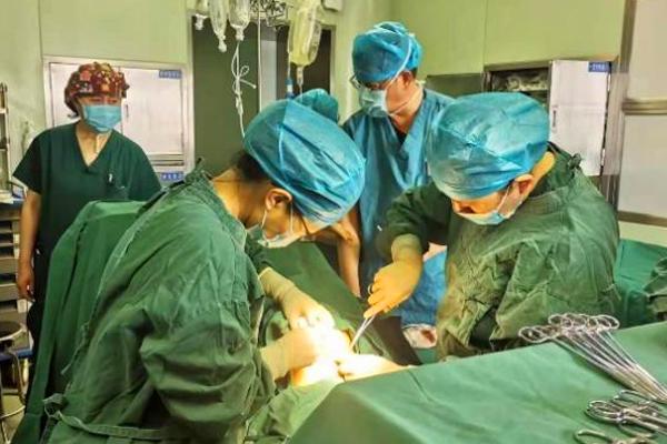 患者|给力！和平医院为“S”型身材孕妈顺利接生
