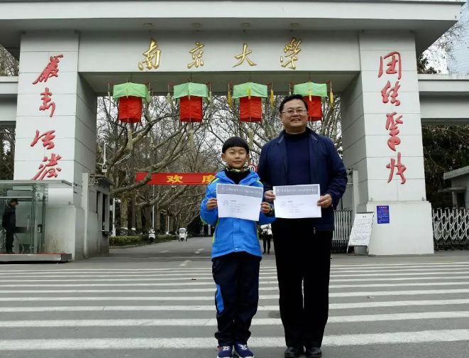 暖先生格调▲11岁男孩大学毕业: 懂得“逼”孩子一把的父母, 才是真的爱他