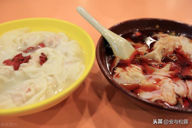 学会做麻辣饺子，浇上些饺子汤就是龙抄手，酸辣入味特开胃的美食