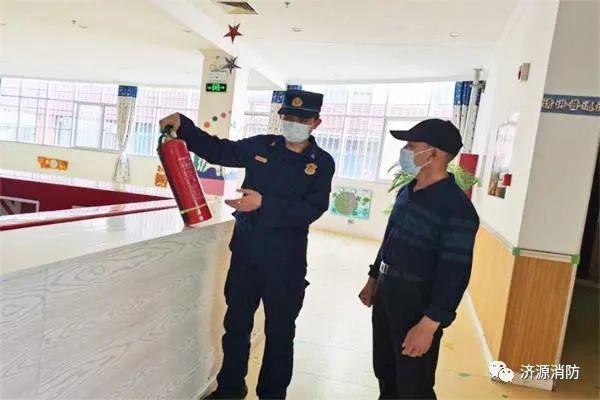超级宝妈▲幼儿园陆续复学 济源消防主动介入保驾护航