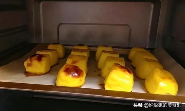 冬天了，快给孩子做好吃的高钙小点心，弹性十足，松软香浓吃不腻