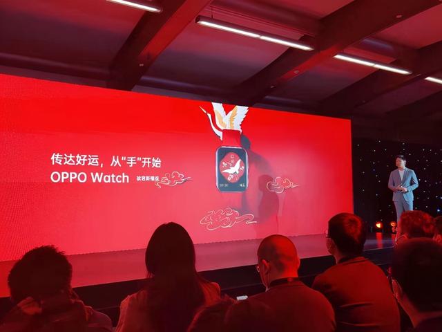 2699元起 OPPO Reno5系列携手故宫联名新品亮相