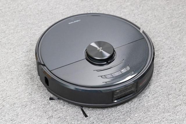 这些智能音箱可以控制石头T7系列，一句话就能清扫