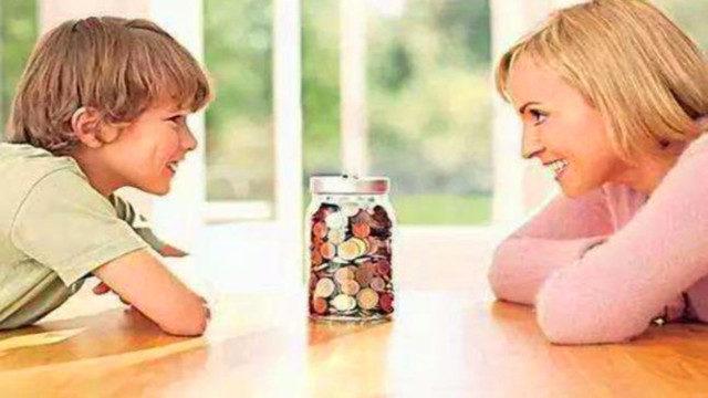 生活矜持点|孩子找你要钱时，有三句话最好别说，容易带偏娃的三观
