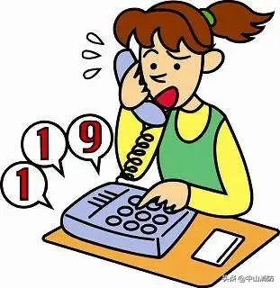 超级宝妈：6岁萌娃独留家中遇火灾，反应淡定，还打电话告诉了他……
