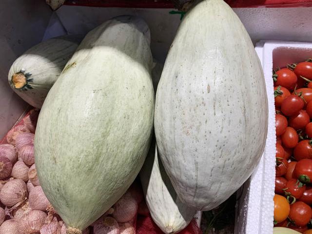 摊位|美食情报｜这家新开的农产品市场太好逛了，2万平方米，杭州70%的餐厅酒店在这进货
