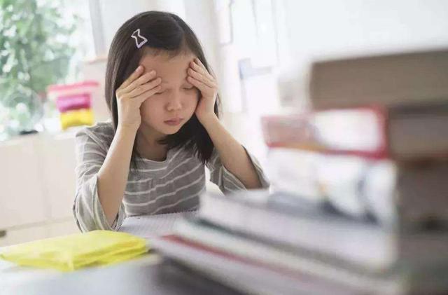 [超级宝妈]“11-4=7凭啥被判错？”老师给出解释后，宝妈仍是一头雾水