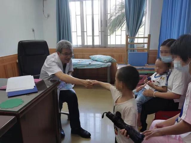 康复|大鹏新区妇幼保健院举行“自闭症诊疗康复专科联盟”签约仪式