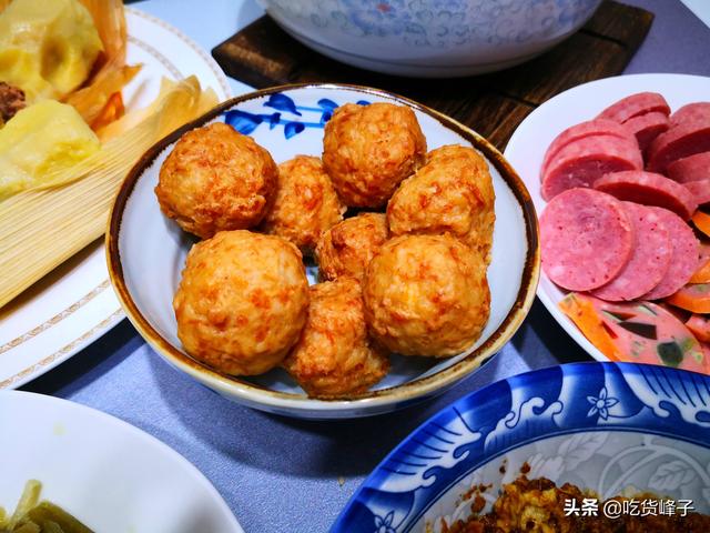 山东三口之家早餐在朋友圈火了，网友：不剩菜不浪费，拒绝精致穷