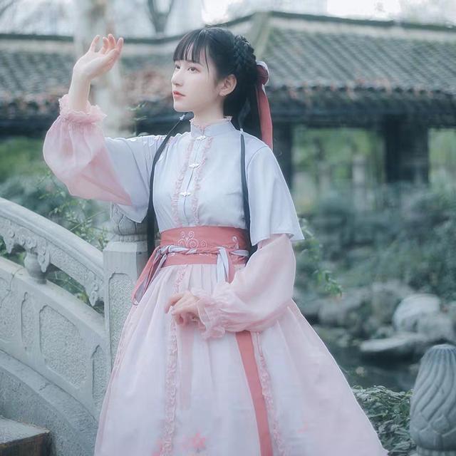 时尚探究社改良洛丽塔洋装裙，新款上新，时尚减龄甜美可爱，让你穿搭更有范