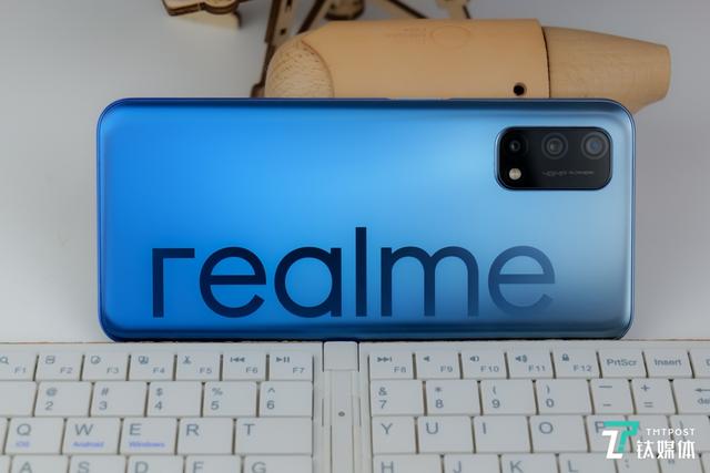 realme真我 Q2体验：120Hz高刷新率加持的5G“千元机”