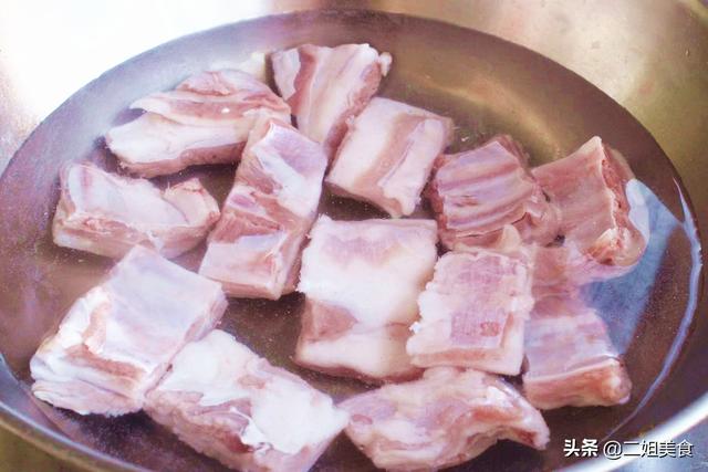 炖羊排，牢记“1放1窍门”，汤鲜味美，羊肉没膻味，不好吃才怪