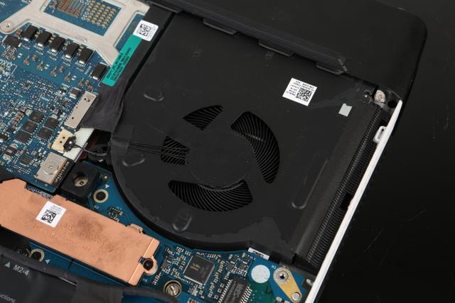 评测丨ALIENWARE m17 2020版，等等党终结者