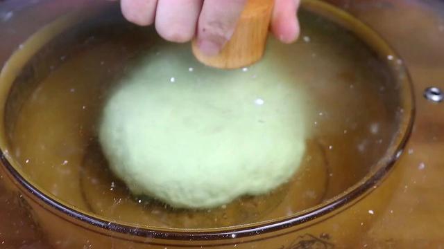 黄瓜吃了30年，这做法第一次见，简单一做，出锅就抢光