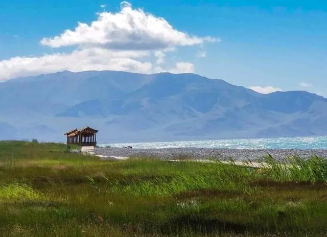 「旅行百事通」#打卡新疆# 金牌导游为你讲述新疆的神奇魅力