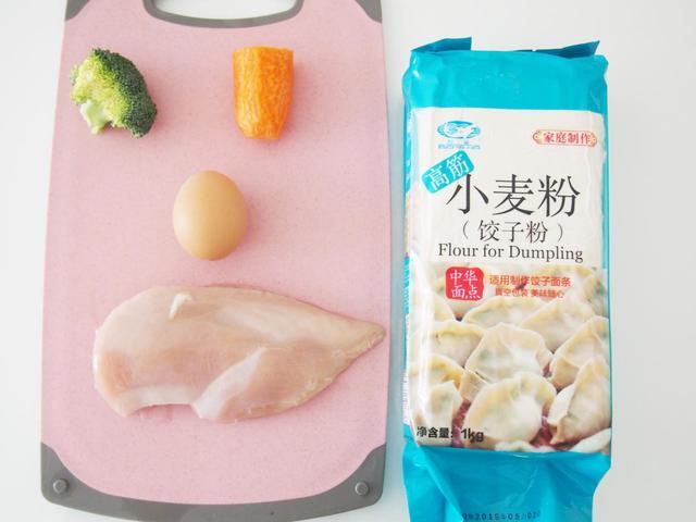#你的育儿经#可当宝宝小甜食的鸡肉彩蔬蛋卷，颜色鲜艳，营养美味两不误