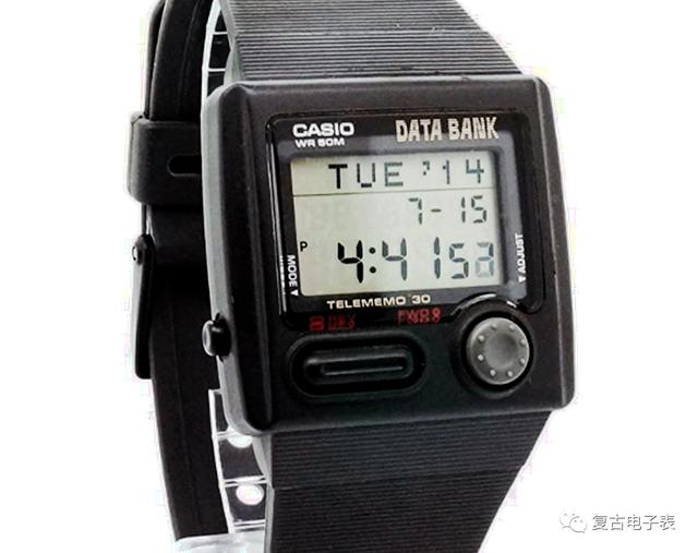 奇特的转盘式复古按键数据手表——CASIO db 33