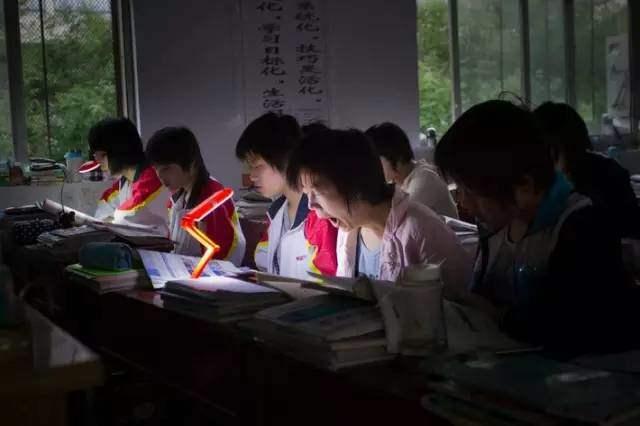 #超级宝妈#延长假期，孩子学习却陷入恶性循环？突破“稀缺”状态，需要5步