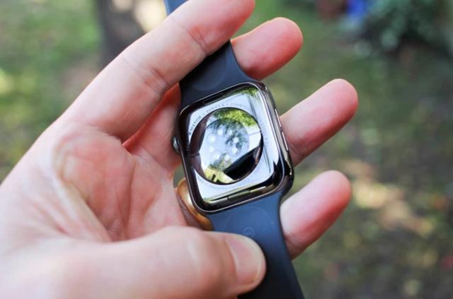 围观！Apple Watch 6评测：仍然是王者，您喜欢吗？