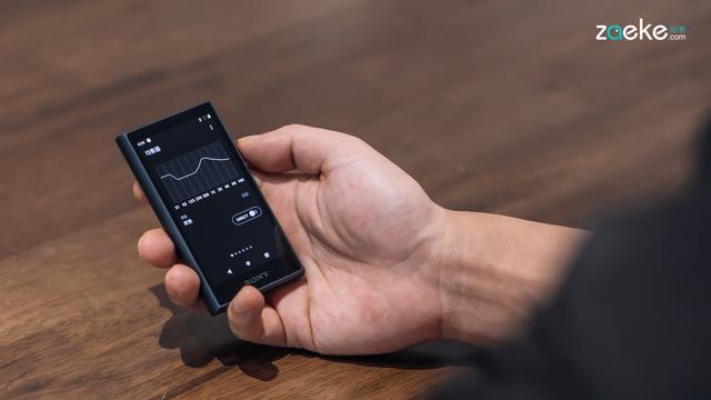 来自小体积时代的索尼NW-A105HN，也要智能也要全能