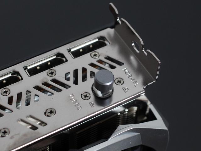 非公版RTX 3070显卡首测：主流价位的中流砥柱