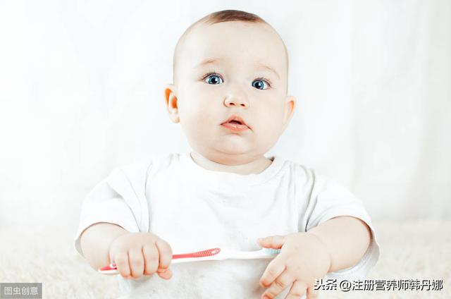 [超级宝妈]宝宝嘴巴有臭味，是上火？还是病了？宝宝口气问题，看这篇就够了