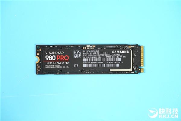 最强PCIe 4.0固态硬盘 三星980 Pro图赏