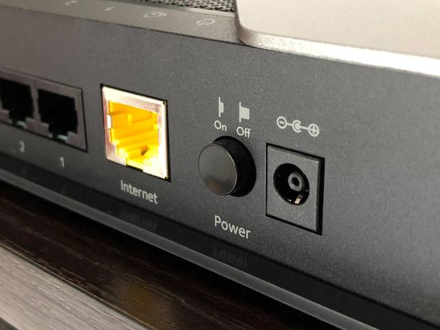 划破wifi6时代的夜鹰：网件RAX80 AX6000路由器