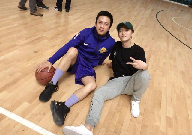 邓超将鹿晗新专辑“据为己有”，鹿晗搞笑P图回复|9号放映厅