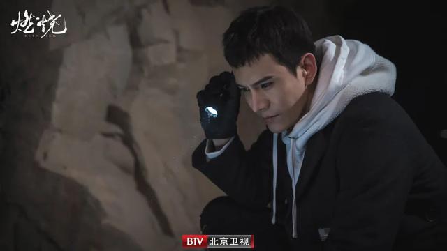 BTV《燃烧》热播 经超化身“解谜人”开启“素人查案”|北京卫视