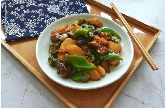 孩子个子长得慢，让孩子多吃此菜，10分钟出锅，比牛肉骨头强