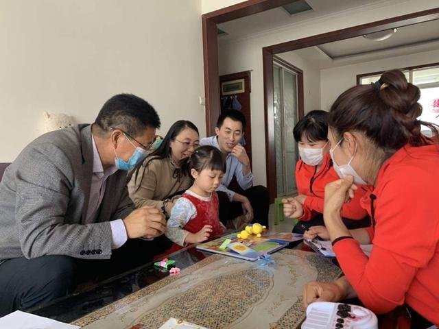 #你的育儿经#家里来了幼儿园老师