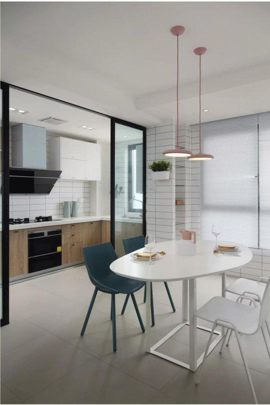 意想不到的神奇效果，120平米的三居室，简约风格只花了8万，太值了