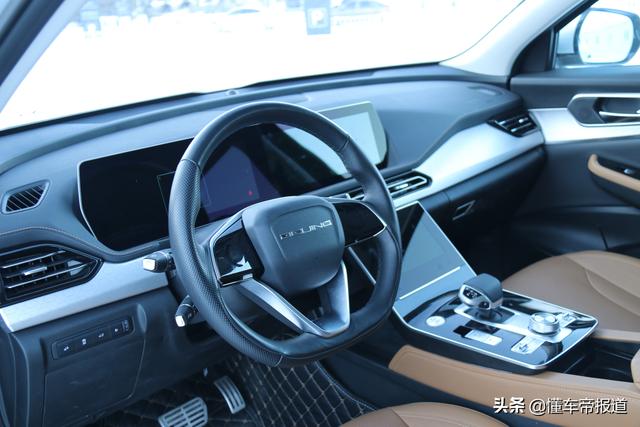 试驾｜光靠颜值取胜够不够？试驾BEIJING-X7