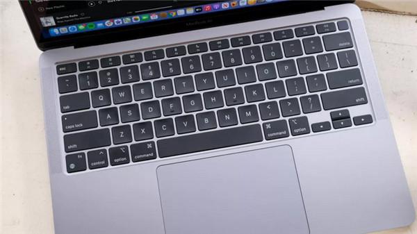 苹果MacBook Air M1评测：多方面超XPS 13 或掀起“计算革命”