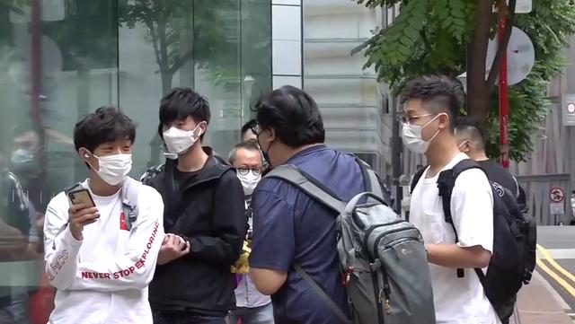 直击铜锣湾开卖实况！有人转手卖苹果12Pro即赚1101元