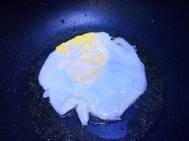 豪华版的手抓饼，营养更丰富，口感更好，好吃到停不下来