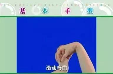 #你的育儿经#用这些童谣和孩子一起玩手指操，开发右脑，孩子越玩越聪明