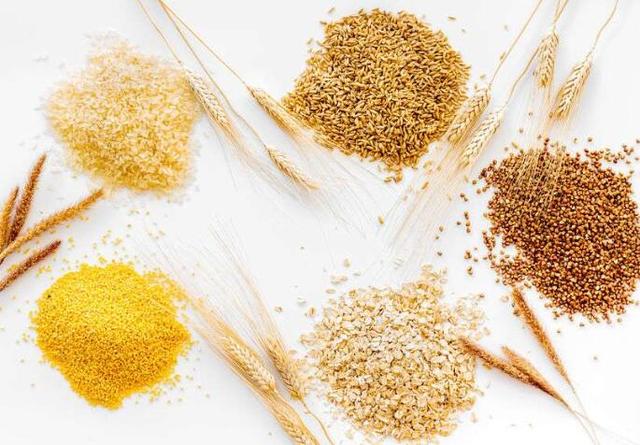 脂肪肝是吃出来的，饮食注意这4点，吃对了，肝脏会感激你