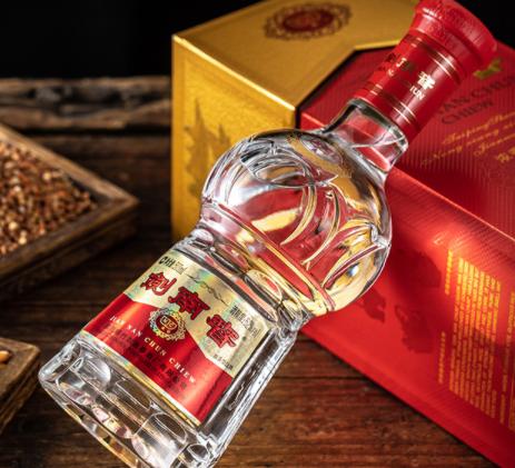 剑南春中的“典范”酒，十多年来价格不变和茅台五粮液齐名，良心