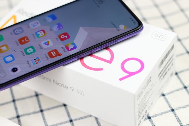 首销破30万台！Redmi果然又卖爆了，卢伟冰晚上又要搞事情