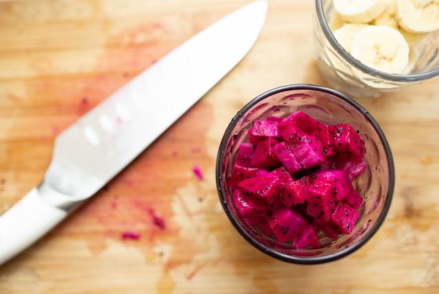 夏日神器，巧本便携榨汁机让饮品更健康