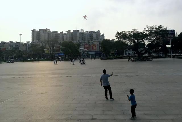 你的育儿经▲冬天孩子易感冒，常吃这款辅食，润肺止咳，宝宝少感冒，雪梨蒸糕