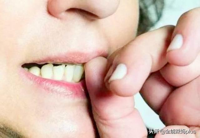你的育儿经：从小爱啃手指的孩子，长大难逃这3种结局，你家孩子中了吗？