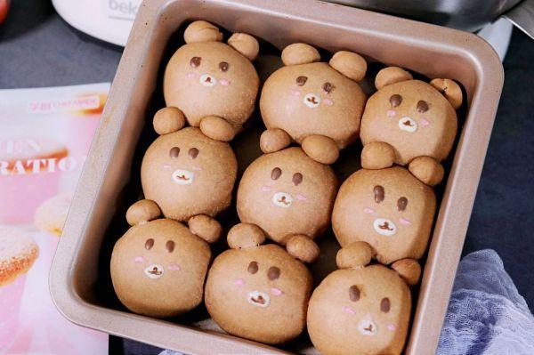 这么可爱的小熊挤挤面包不要来点吗