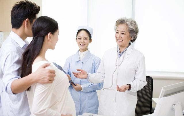 「超级宝妈」可不可以顺产，并不是你说了算，医生：需要达到5个标准