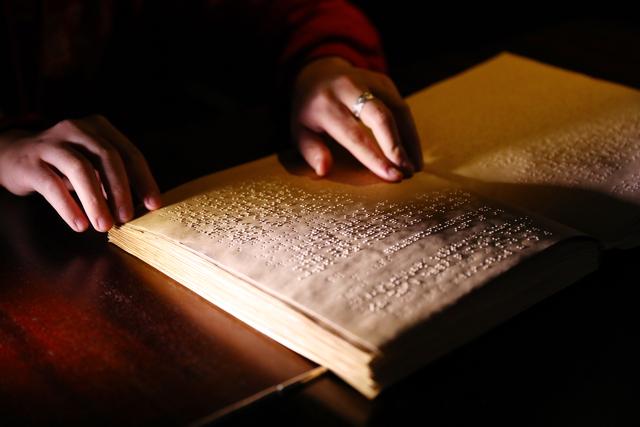 日月谈｜这家北京的餐厅，为何吸引港人组团打卡？