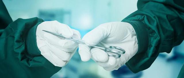 卵巢癌治疗中最重要的一环，直接影响生存期